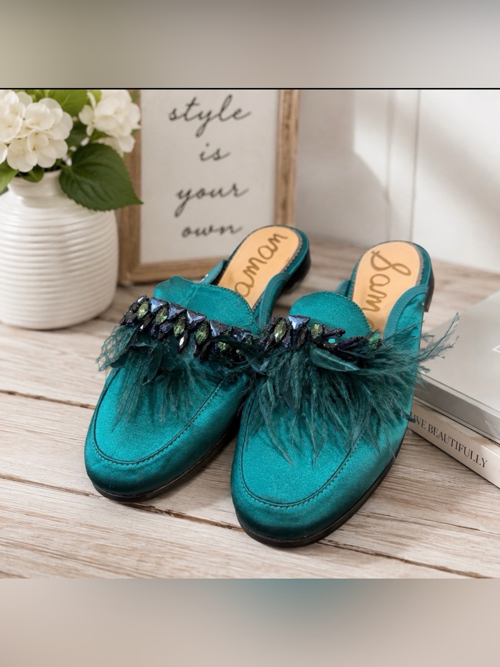 Sam Edelman Turquoise Feather and rhinestones Landis flat slip on mules 8.5